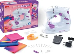 Atelier de couture avec machine à coudre