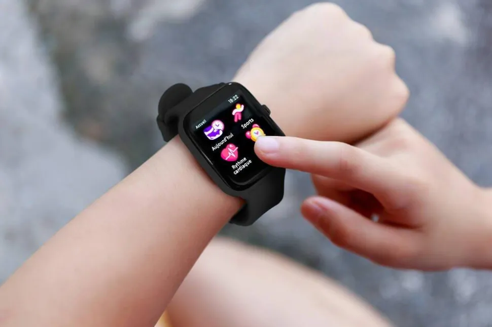 Montre connectée Kurio noire
