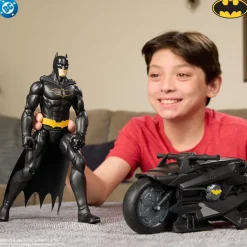Pack figurine Batman 30 cm et moto Batcycle radiocommandée
