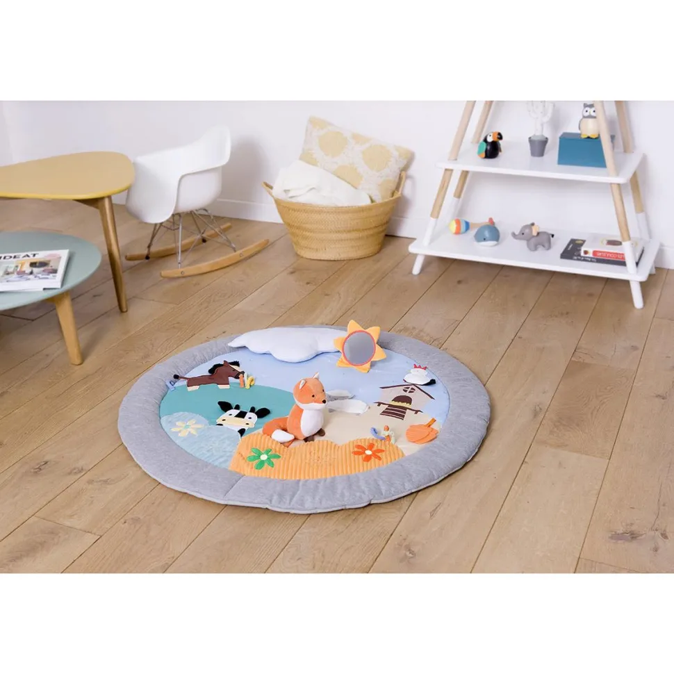 Tapis d'éveil ferme
